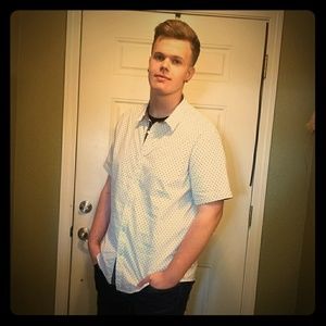 Meet your Posher, Jeremiah